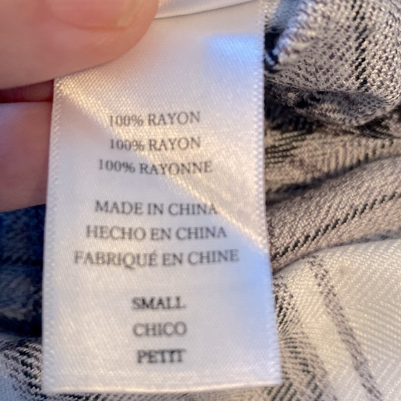 Rails Hunter Plaid Button Up Shirt - Picture 7 of 7